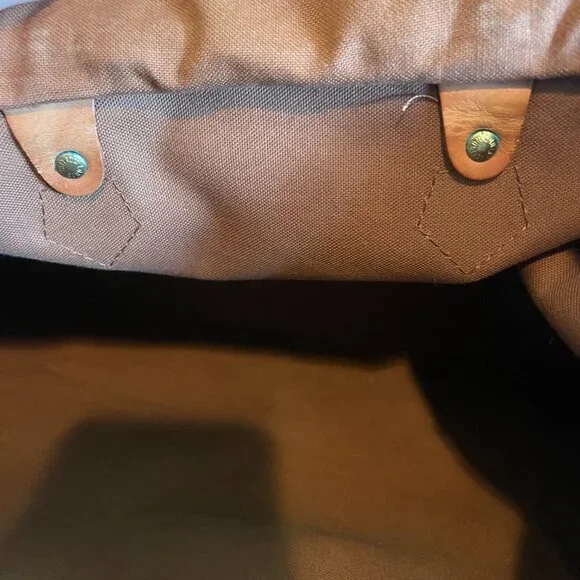 100% Authentic Louis Vuitton Speedy 40 Monogram (Vintage) - Picture 8 of 11